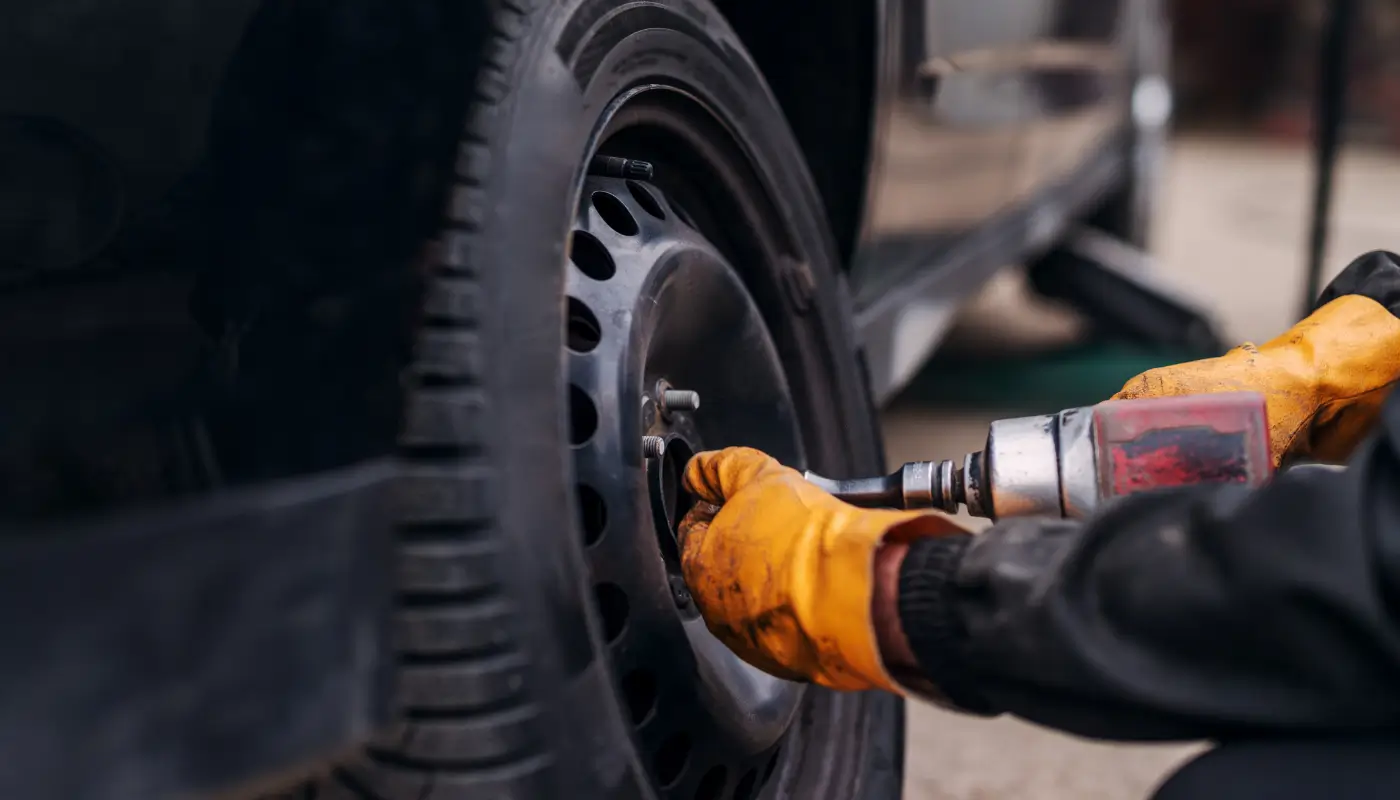 Pneus novos na frente ou atrás? Tire suas dúvidas sobre o assunto