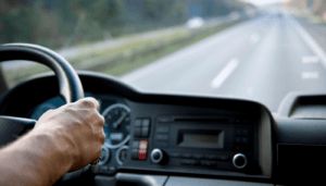 Conheça as boas práticas para motoristas que providenciam um transito mais seguro.